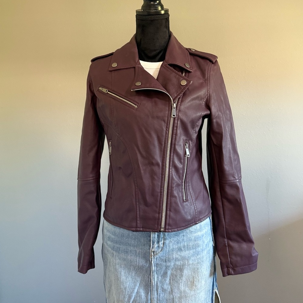Coffee Shop Faux Leather Moto Jacket – Size M